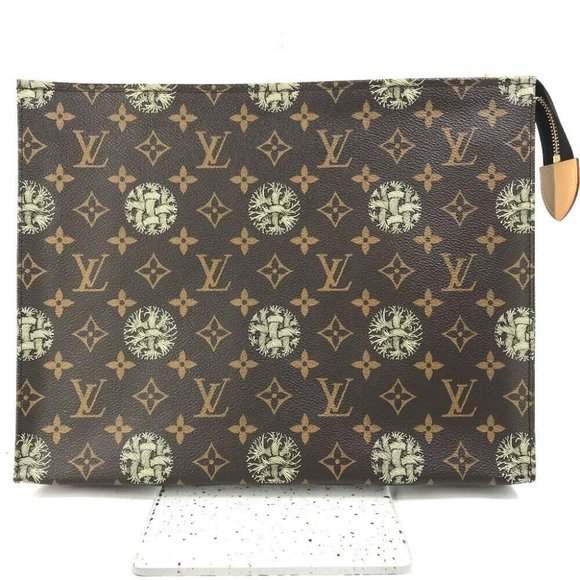 Authentic LOUIS VUITTON M41513 Monogram Christopher Nemeth Rope Pochette Voyage - Picture 1 of 11